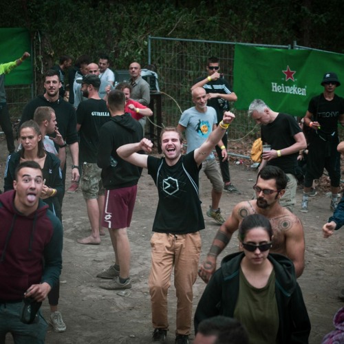 OTTO (No headphones)