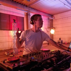 01 - DJ Diablo of Dessau - Newworld findet meinen schatz 2k22.mp3