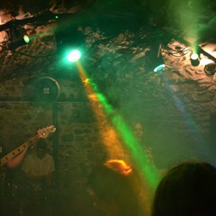 04 NOVÁ BÁBA Live In Jakoby Kavárna - Chtěla Bych Bejt Tlustá Jako CD