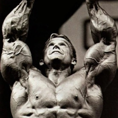 LEE PRIEST - The Blond Myth