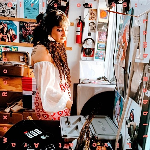 Girls on 45: Lamb Rabbit Live at Arawax Records