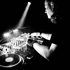 DJ coMar Oldschool- Vinyl-Techno-Set