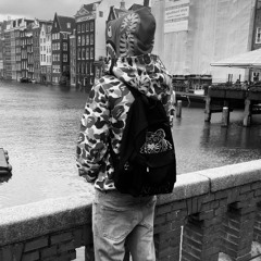 Larry (prod golden21)