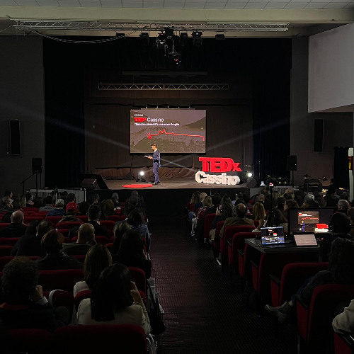 Diritto di Parola - “Succisa Virescit” vivere antifragile: il racconto del TEDxCASSINO 2025