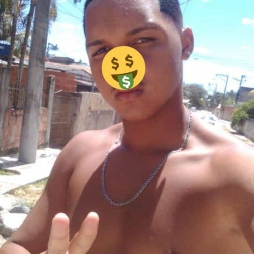 MC 13 ANOS_CADA DIA NOS TEM UMA PIRANHA [DJ LOHAN]