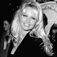 Episode 74 - Pamela Anderson | از عرش به فرش رفتن یکی از سوپراستارهای هالیوود