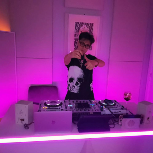 Bé Nước Biển Mặn vol15 Thụ.PiPo