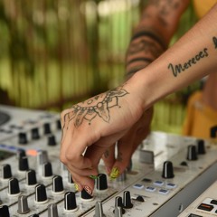 Andrea Nocioni Live at Vagalume.  Tulum, México