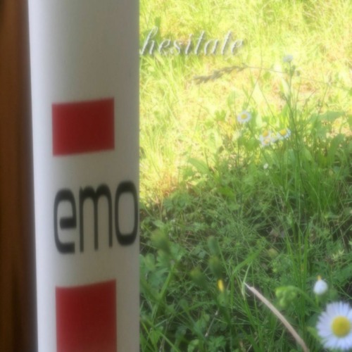 hesitate (50g)