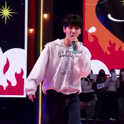 MYUNG JAEHYUN (명재현) - Smart (self-written rap) : LESSERAFIM