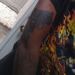 40RTY5GUNZ - GUN TATT (Prod. nameskenji )