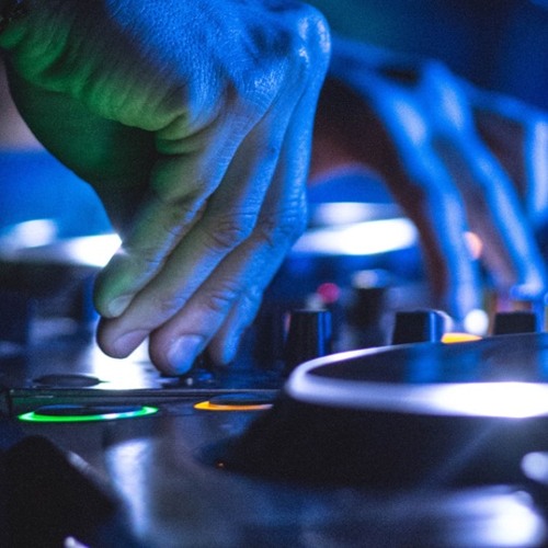BEATHEAD vs DJS.SMOKE