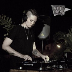 Session 20 - Indie House