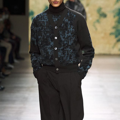 RUNWAY WALK
