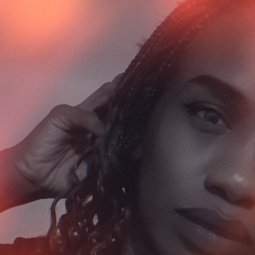 وضحكت لي - عايض يوسف - صوت الارض طلال مداح ( حصريا ) _ 2023(MP3_160K).mp3