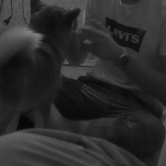 اضحك وانا عايش بدنيا الاكتئاب