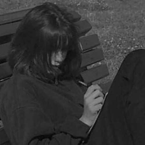 أعز الناس بيتغير عليا