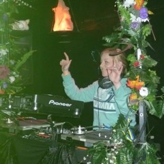 B-RoKKa 3D nightclub open decks! First DJ set 2010