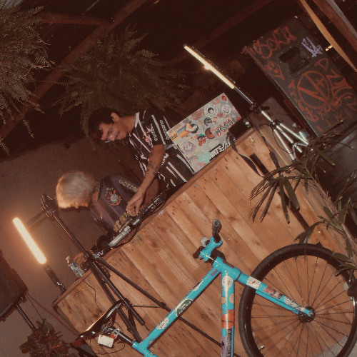 LAB #00 - fr012en b2b dj lusí @ plurall 12/04