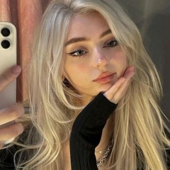 KIS KECE LÁNYOM