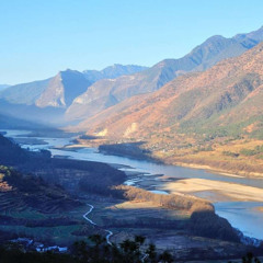 Variations on Sen'yū (Comrade)