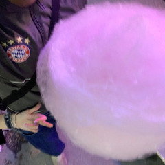 👩🏻‍❤️‍👨🏾