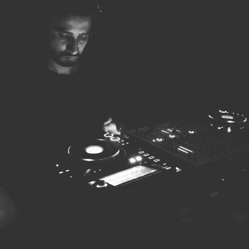LUCAS B.L.K- Academia Decibel 01.mp3