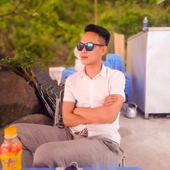 Chàng Trai Sơ Mi Hồng Remix - Hoàng Duyên