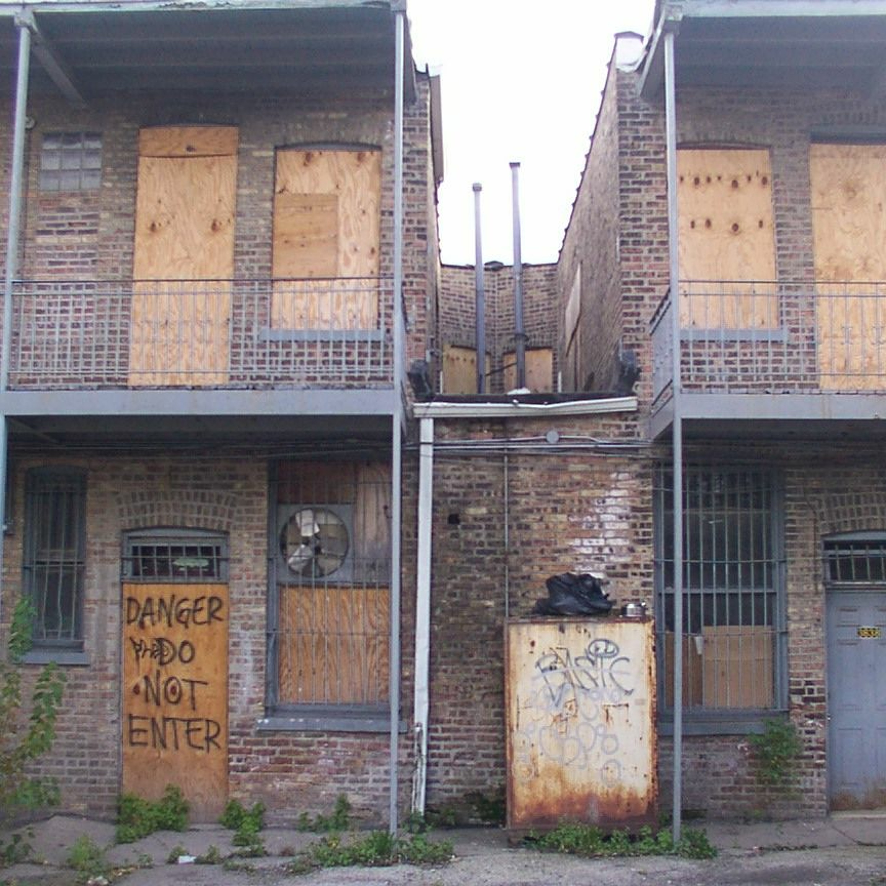 Animal-Like featuring DJ Real One