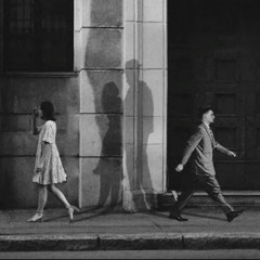 و بيحبك بلا تفكير!