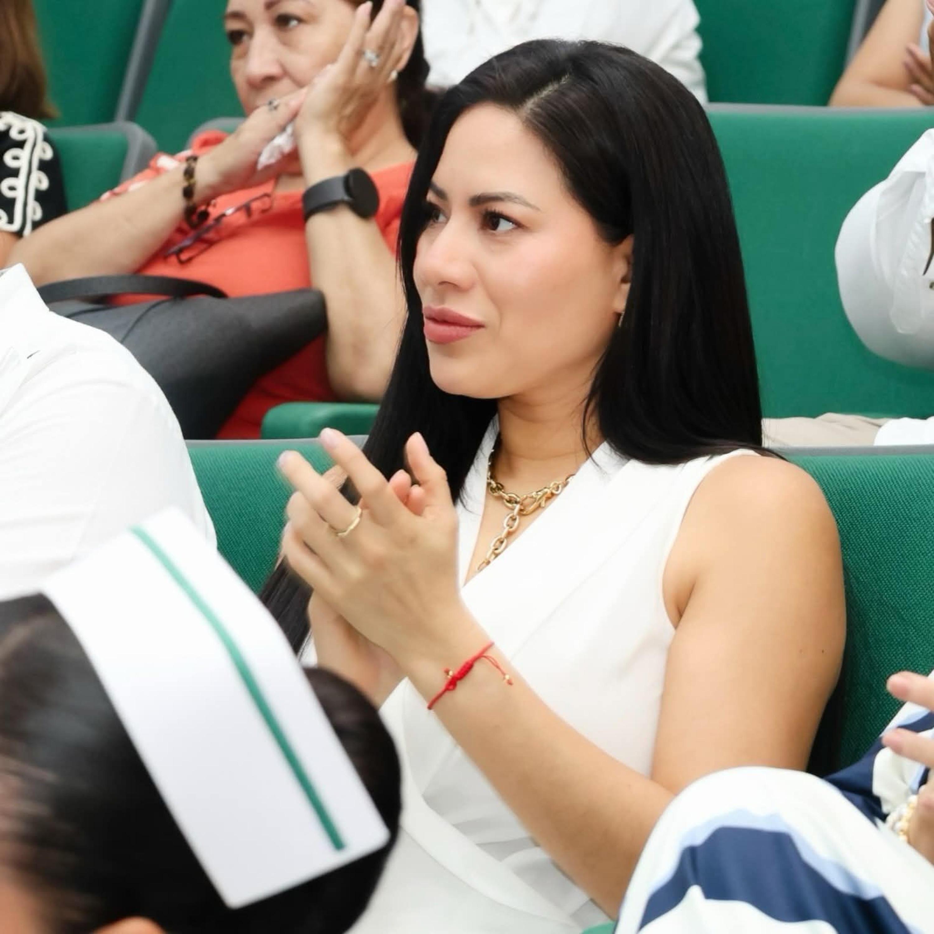 Colibeca para el futuro fortalece la educación de las juventudes: Sen. Ana Karen Hernández episode artwork