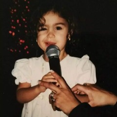 I Want A Hippopotamus For Christmas -Gayla Peevey Cover by Gianna Isabella