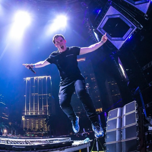 Hardwell & Blasterjaxx - Going Crazy (Hardwell @ Ultra 2016)