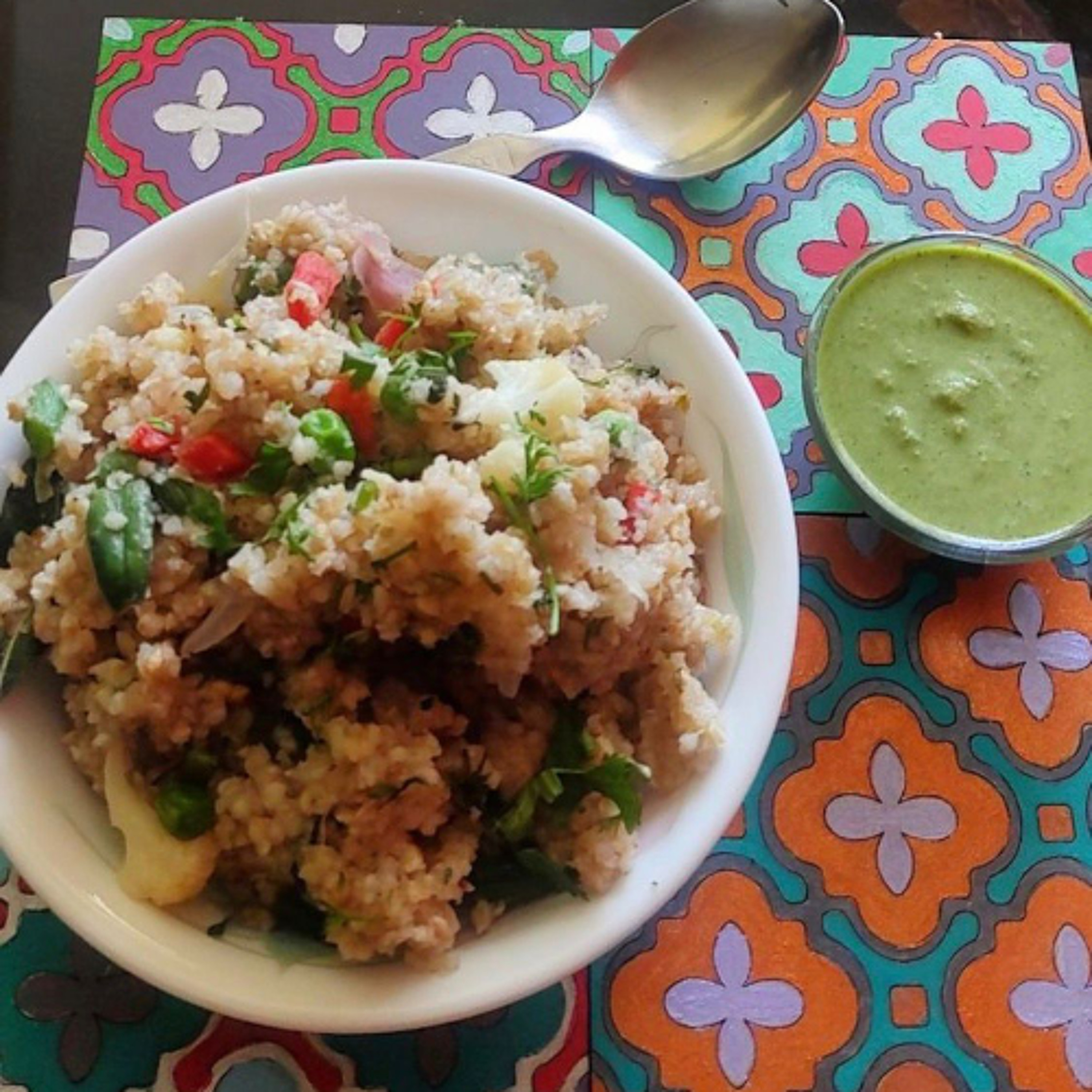 LES PLANÈTES DANS NOS ASSIETTES - Pulao de sarrasin (Kuttu) aux légumes – Spécial Ekadashi (lundi 16 fevrier 2026) episode artwork