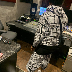 Black Sheep (feat. Young Buck)