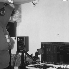 Geekin’ (Feat. KIMI GVBRIEL) [Produced by overthe9room]