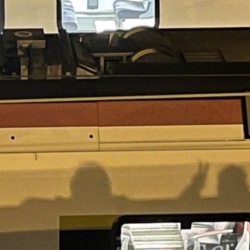 pas du meme kru!(MPC)