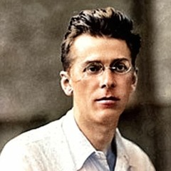О панно Інно