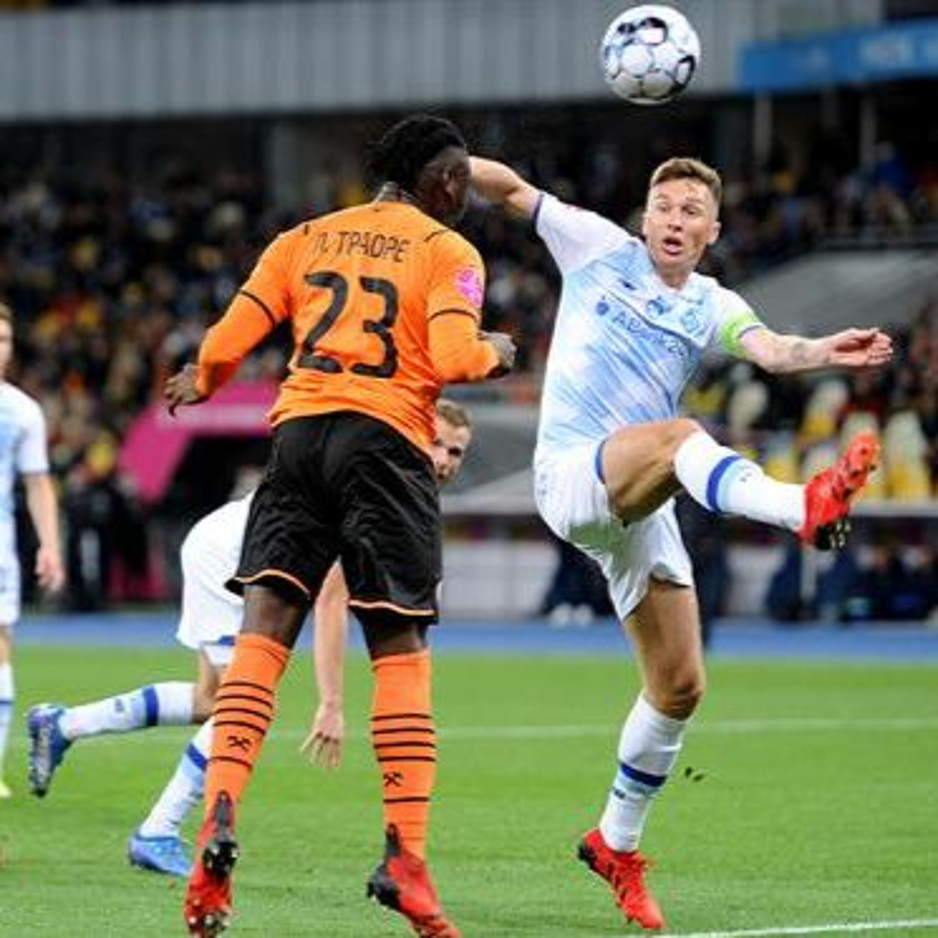 куштодио динамо. футбол шахтёр сегодня смотреть онлайн на тв украина. шахтер динамо 19. шахтер донецк 1991. 2004.