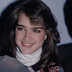 مستحييل أقبل بغيرك مستحيل’