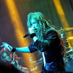 Heel (Violet Dawn Live)