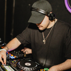 G GOES ON MUSIQUE CONCRETE