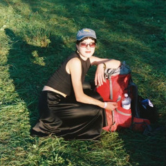 Divnyutvar - Blank Radio