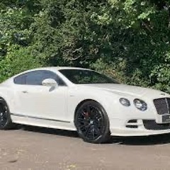 ALL WHITE BENTLEY