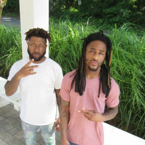 1911Tez Feat. LayLow Tev - Into Your Ocean  (prod By Kyduh)