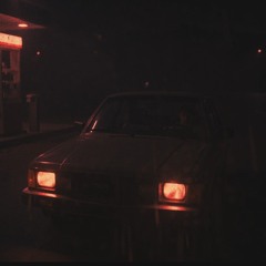 Not Human - Contradição