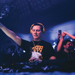 Moderate - More love (Tiesto remix) Unreleased