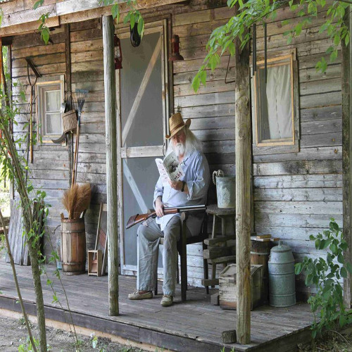 Getting By © (A Hillbilly Elegy Tribute Song)