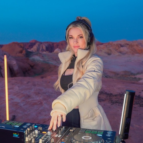 Nicky Genesis- Sunrise Set @ Valley Of Fire