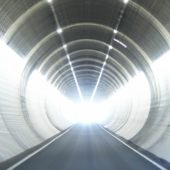tunnel (=